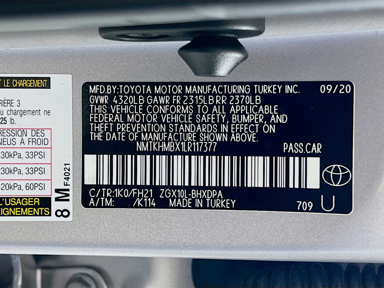 2020 Toyota C-HR LE - Photo 30