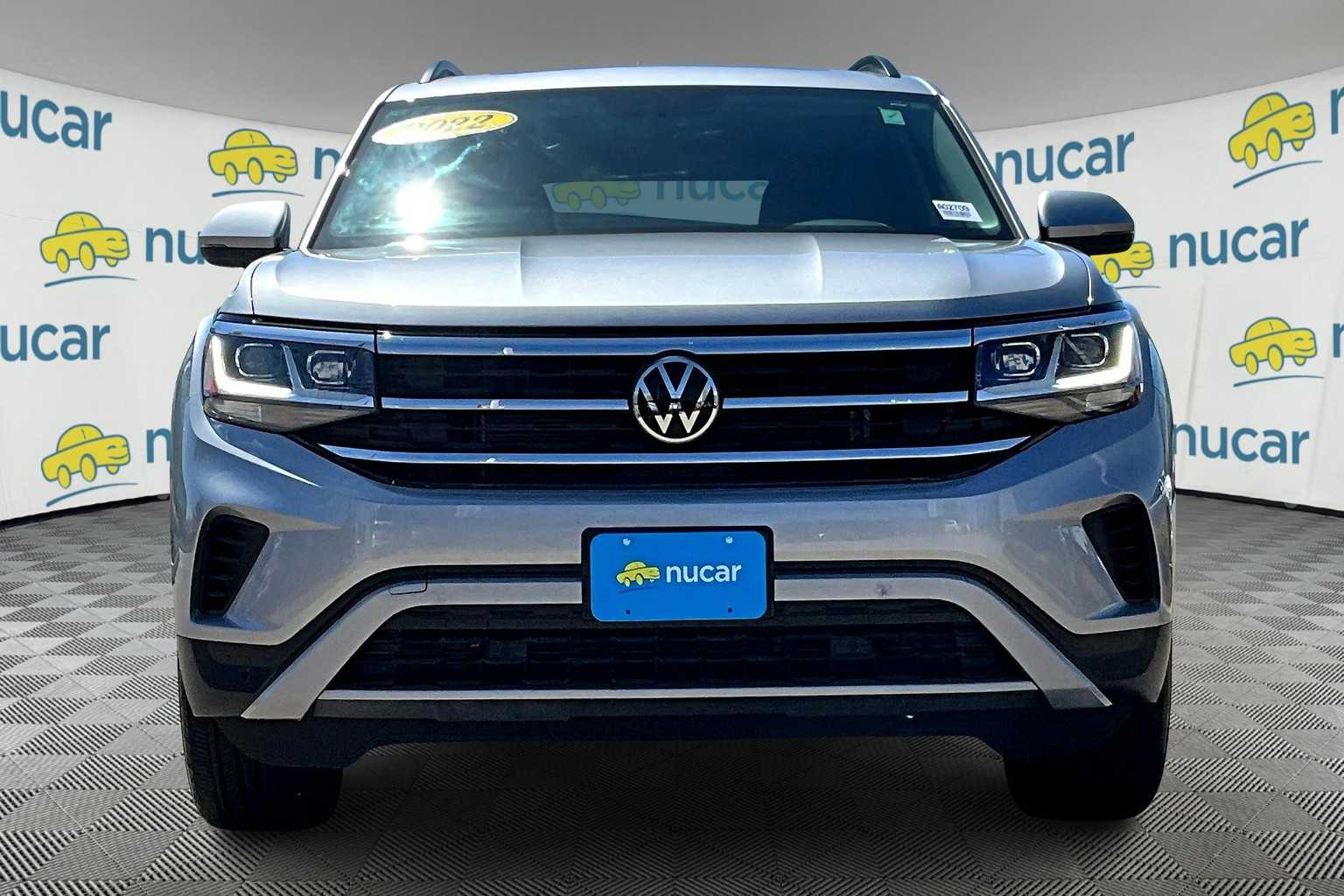2022 Volkswagen Atlas 3.6L V6 SE w/Technology - Photo 2