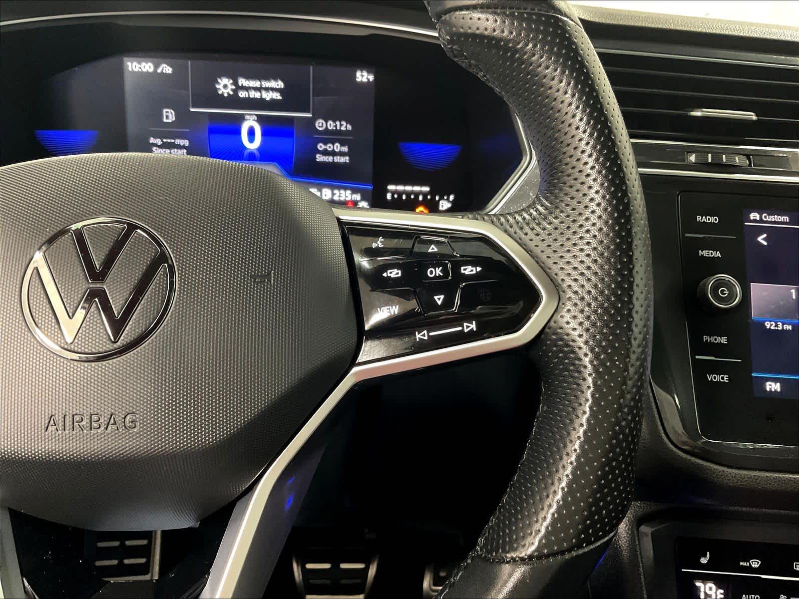 2022 Volkswagen Tiguan SE R-Line Black - Photo 24