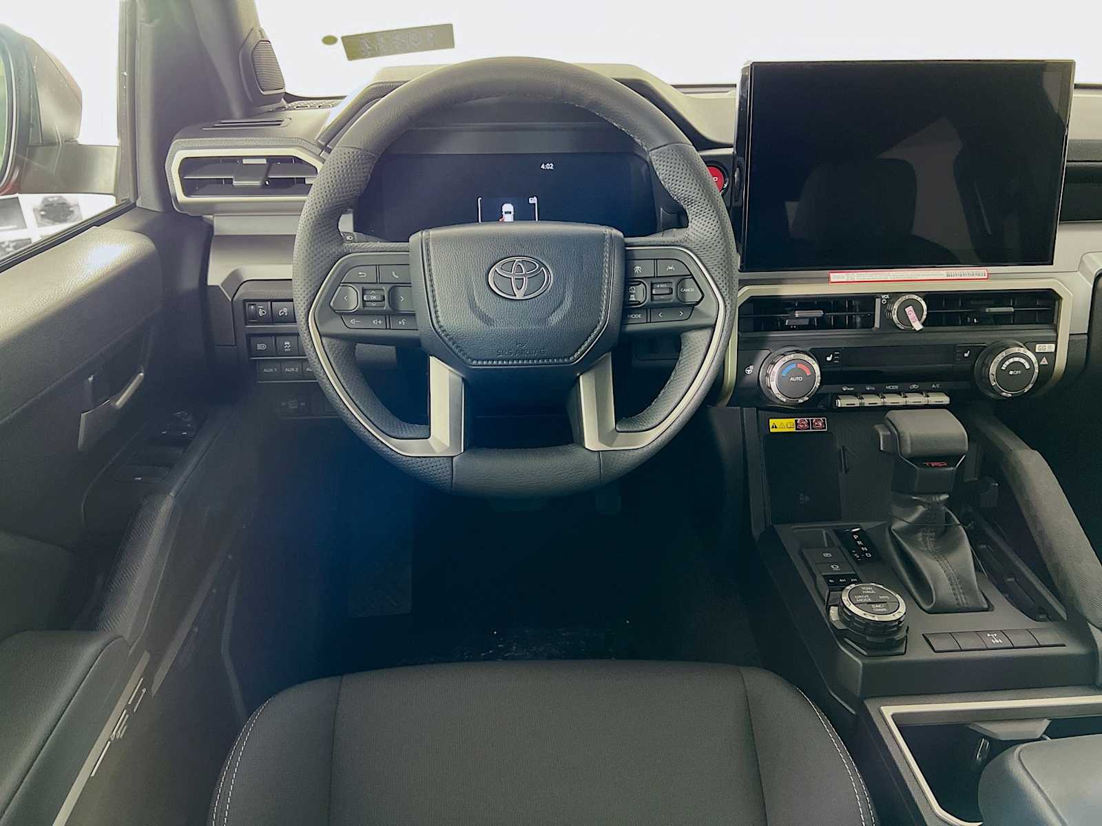 2025 Toyota Tacoma TRD Off Road Hybrid - Photo 14