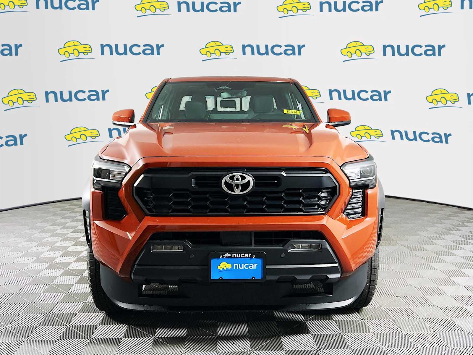 2025 Toyota Tacoma TRD Off Road Hybrid - Photo 2