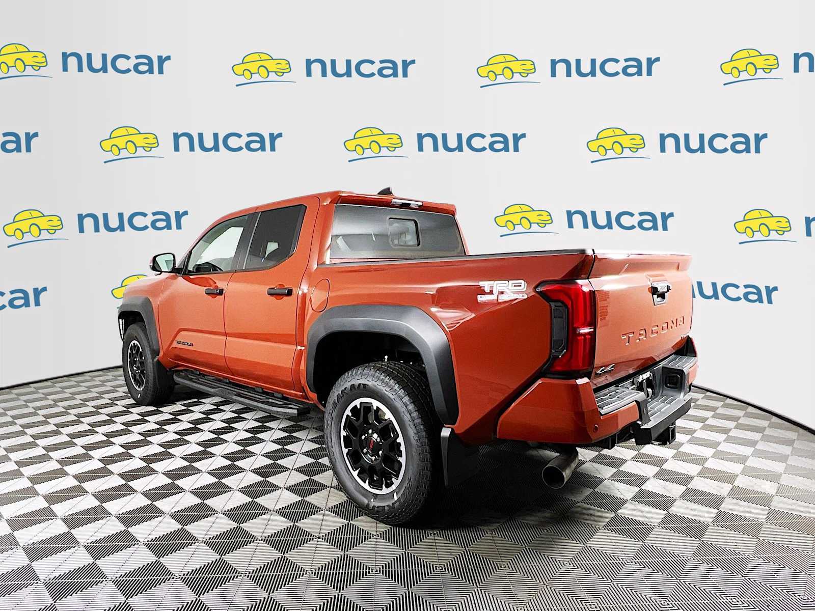 2025 Toyota Tacoma TRD Off Road Hybrid - Photo 4