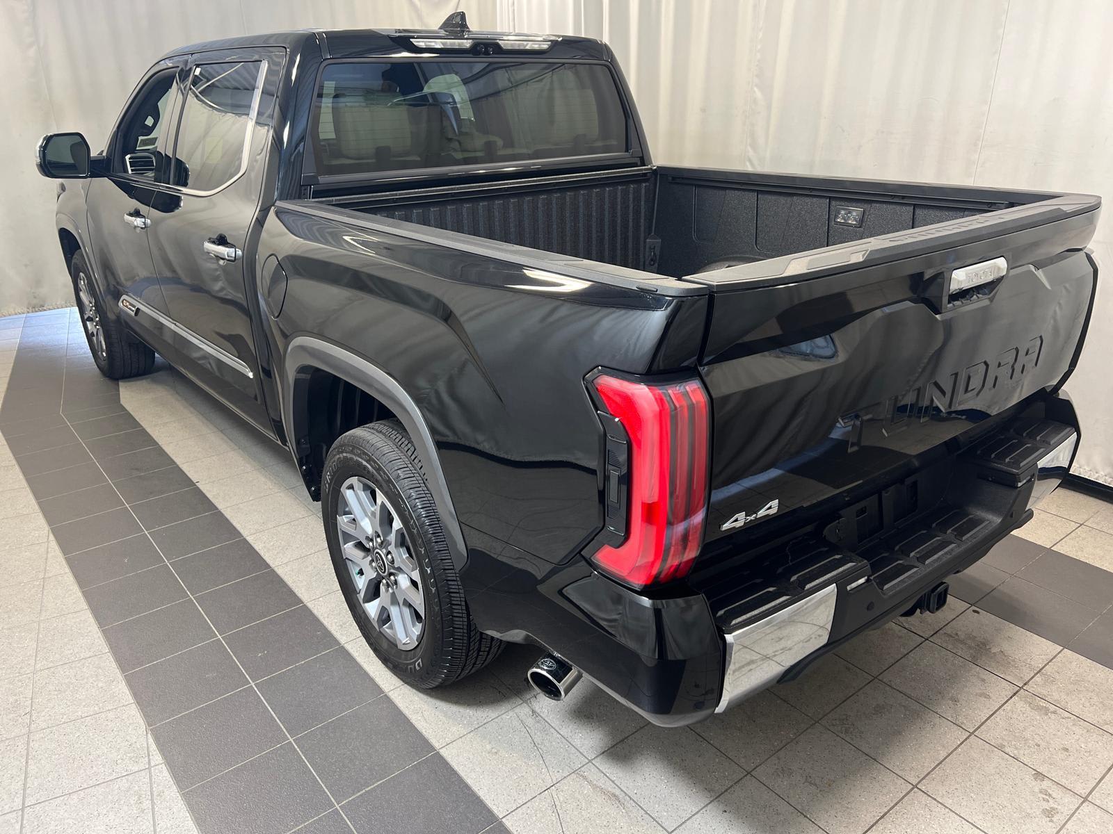 2022 Toyota Tundra 1794 Edition Hybrid - Photo 16
