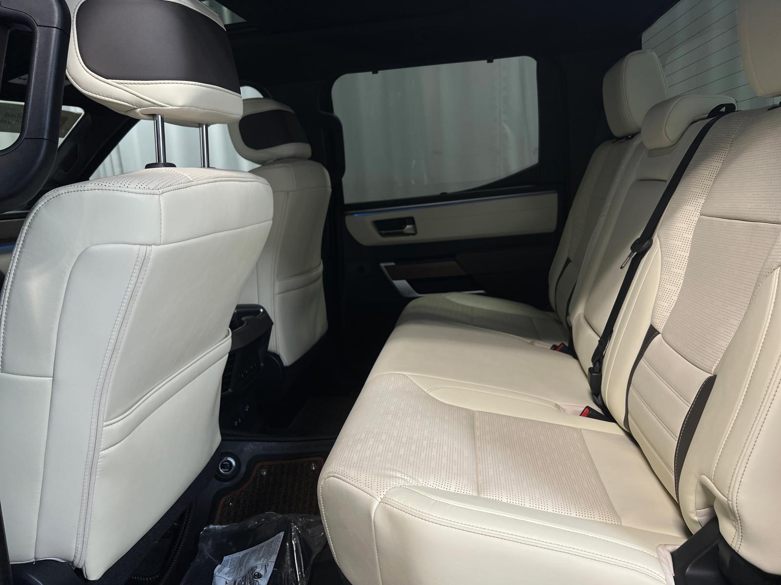 2022 Toyota Tundra 1794 Edition Hybrid - Photo 34