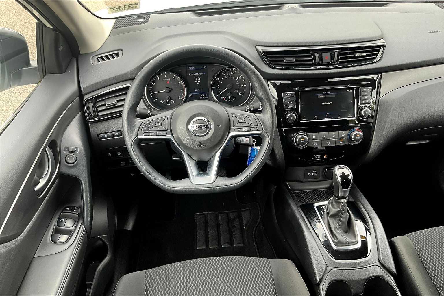 2022 Nissan Rogue Sport S - Photo 17