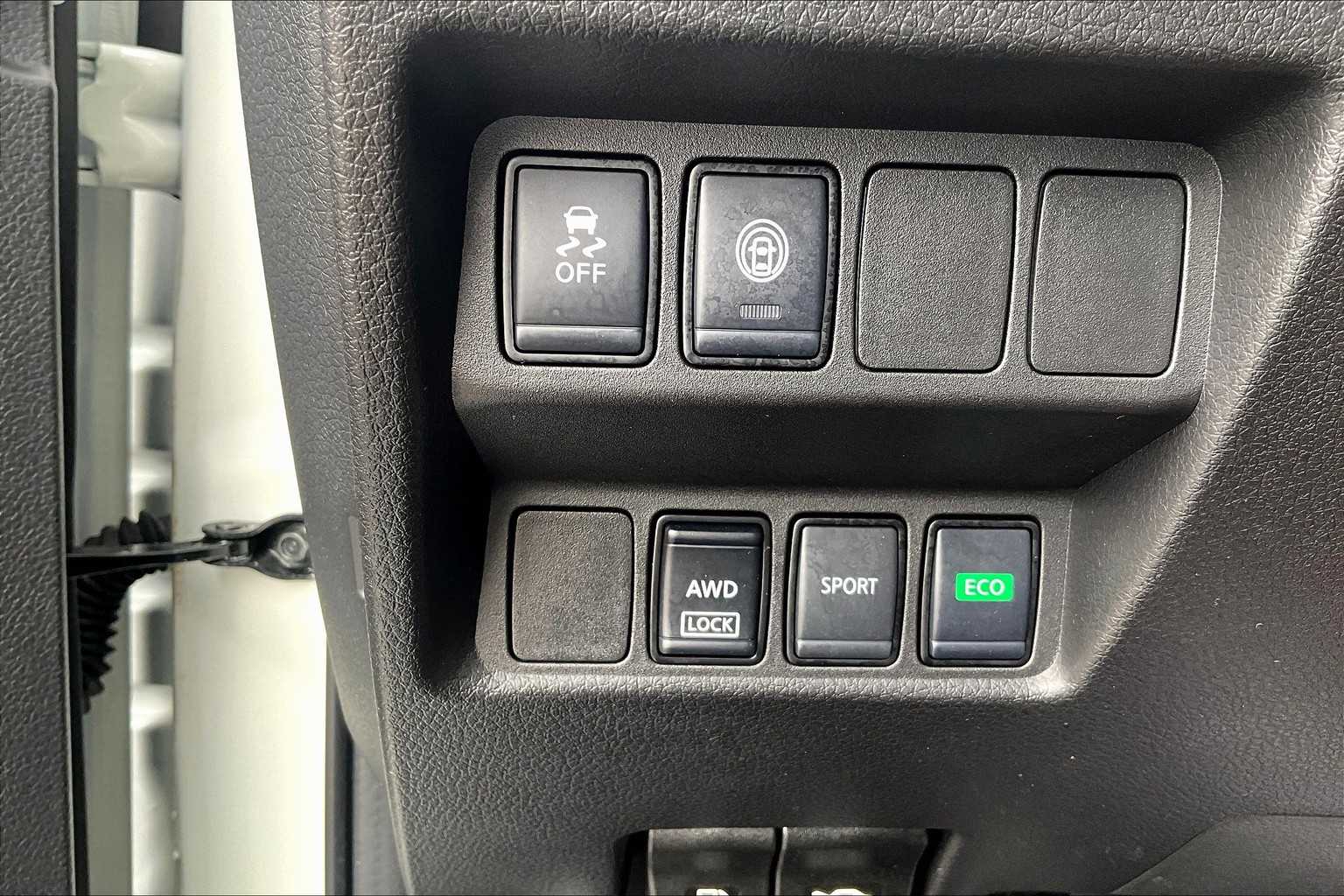 2022 Nissan Rogue Sport S - Photo 26