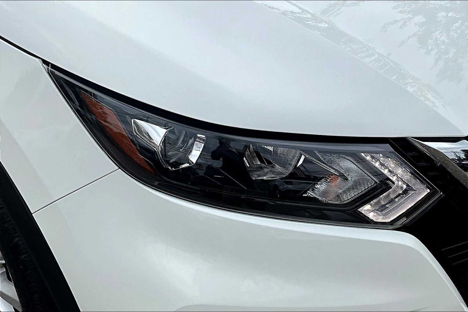 2022 Nissan Rogue Sport S - Photo 31