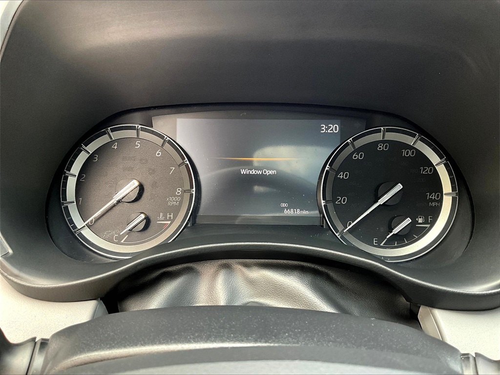 2020 Toyota Highlander XLE - Photo 26