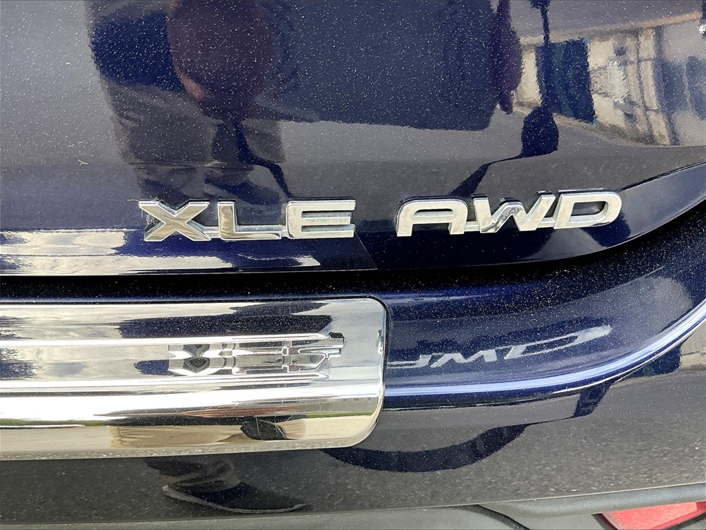 2020 Toyota Highlander XLE - Photo 30