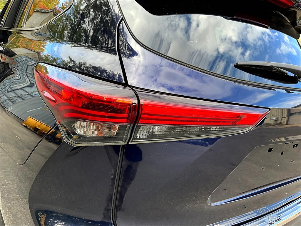 2020 Toyota Highlander XLE - Photo 35