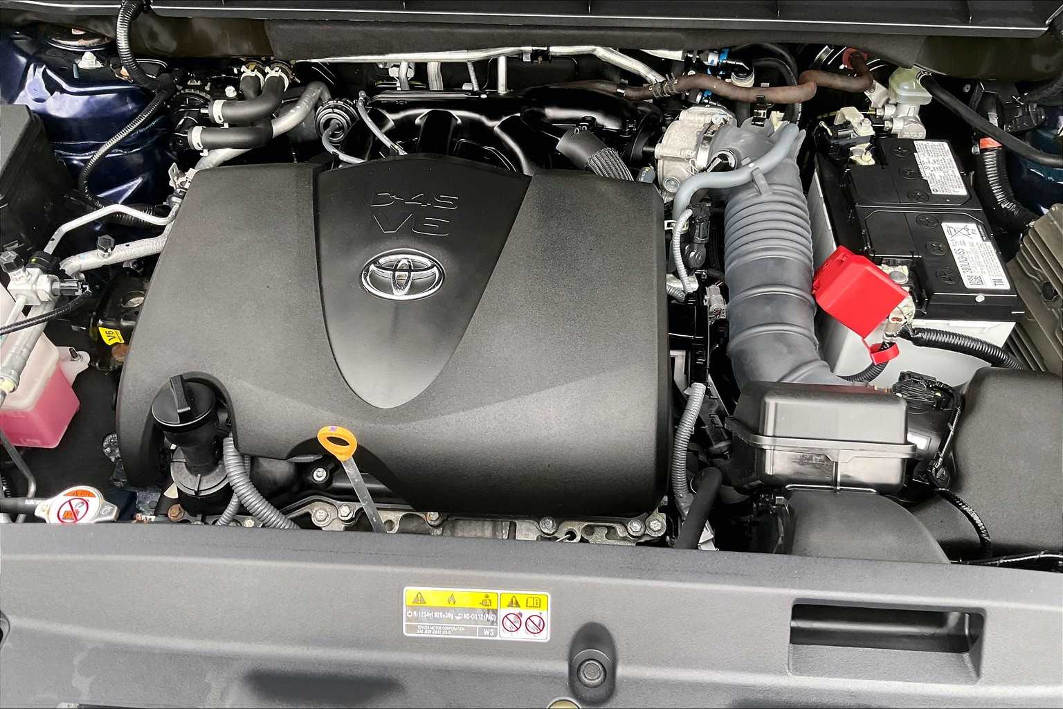 2022 Toyota Highlander XLE - Photo 35
