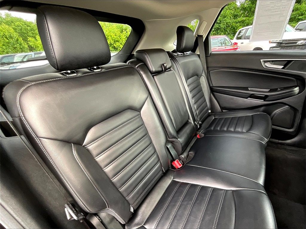 2022 Ford Edge SEL - Photo 15