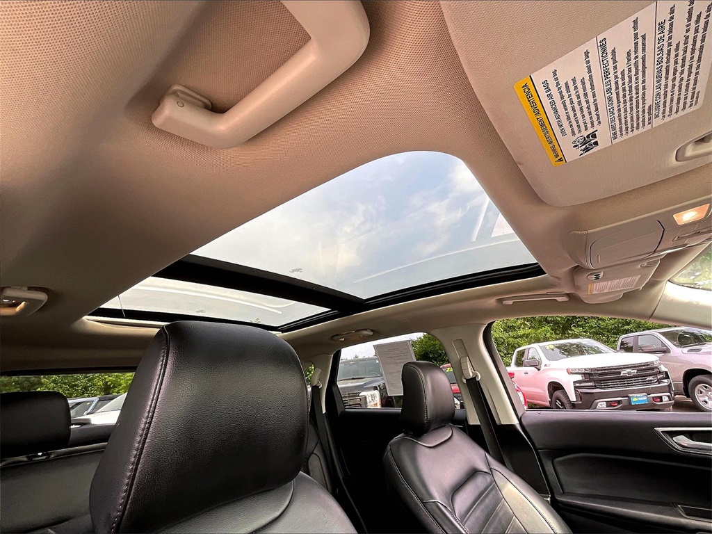 2022 Ford Edge SEL - Photo 21