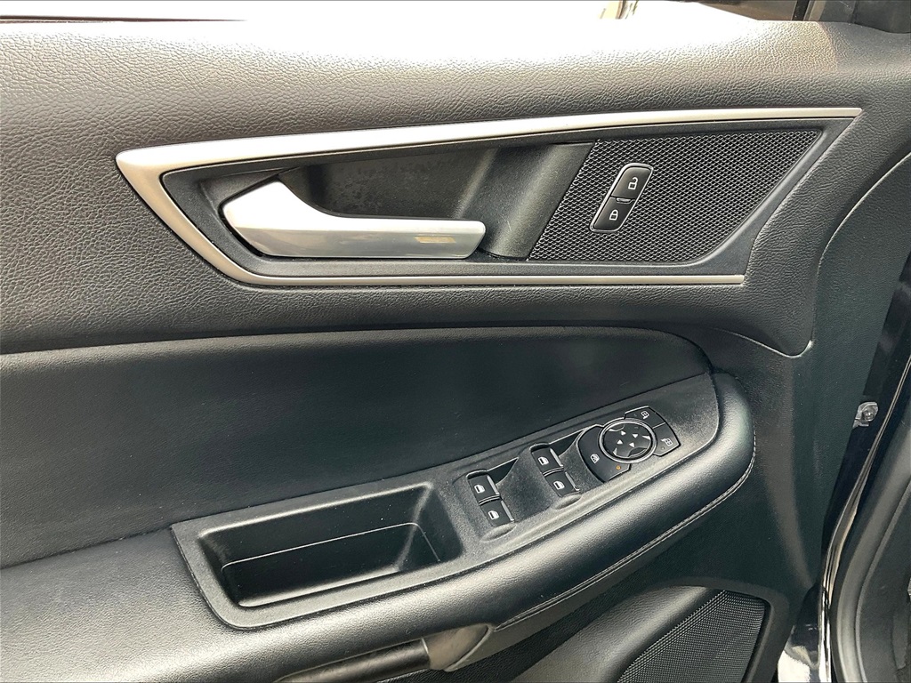 2022 Ford Edge SEL - Photo 37