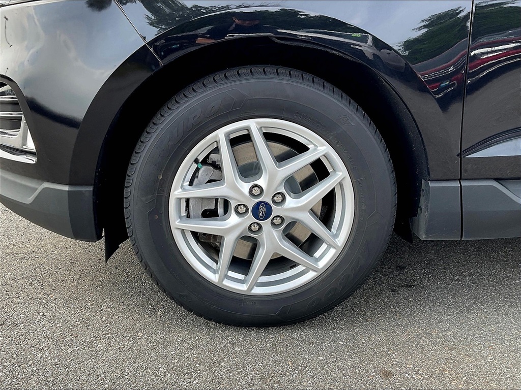 2022 Ford Edge SEL - Photo 7