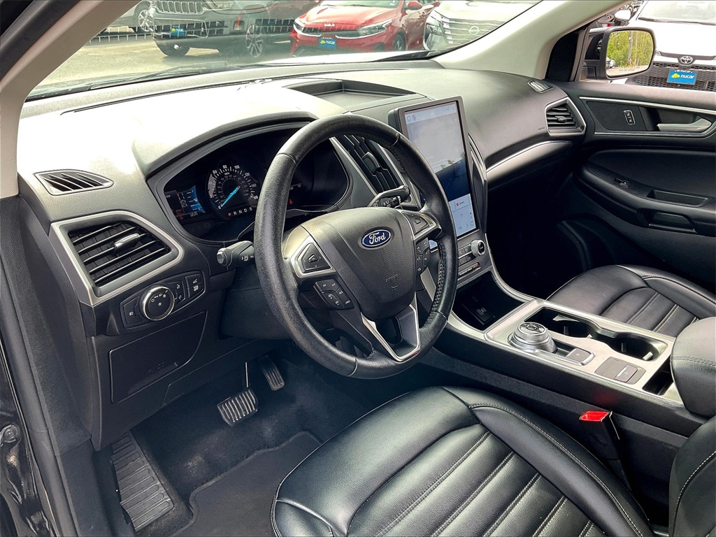 2022 Ford Edge SEL - Photo 8