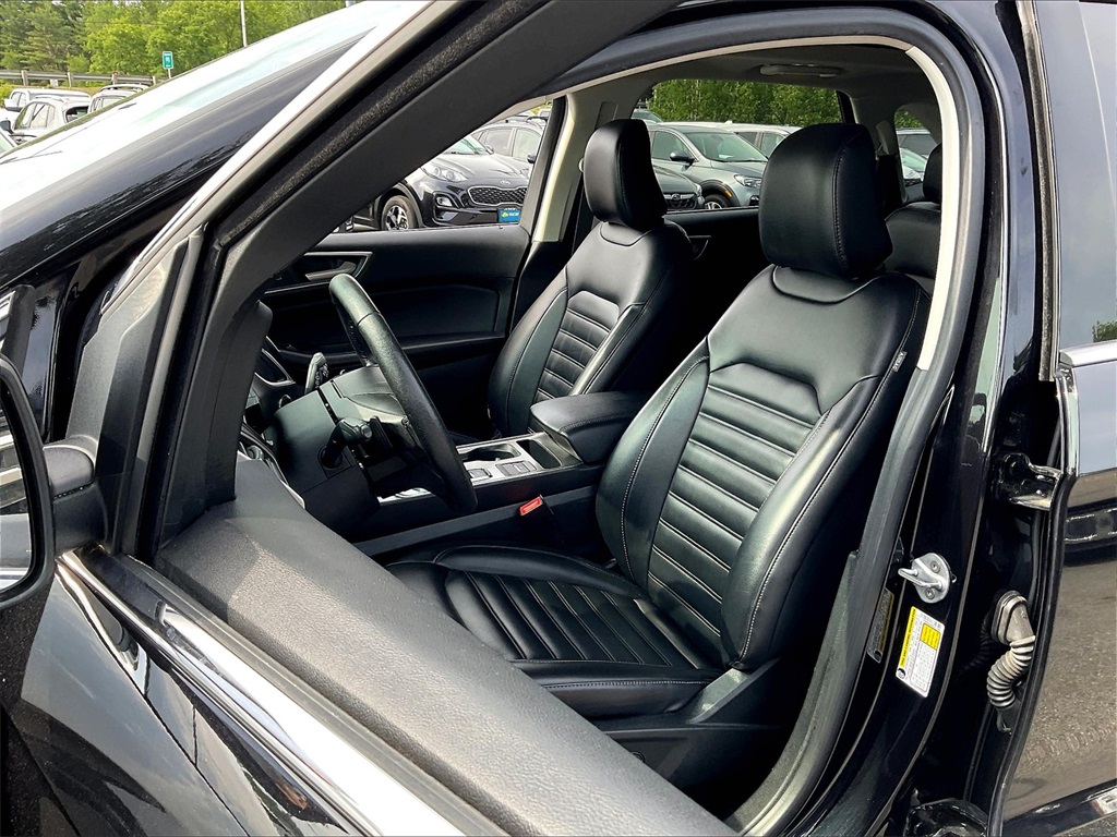 2022 Ford Edge SEL - Photo 9