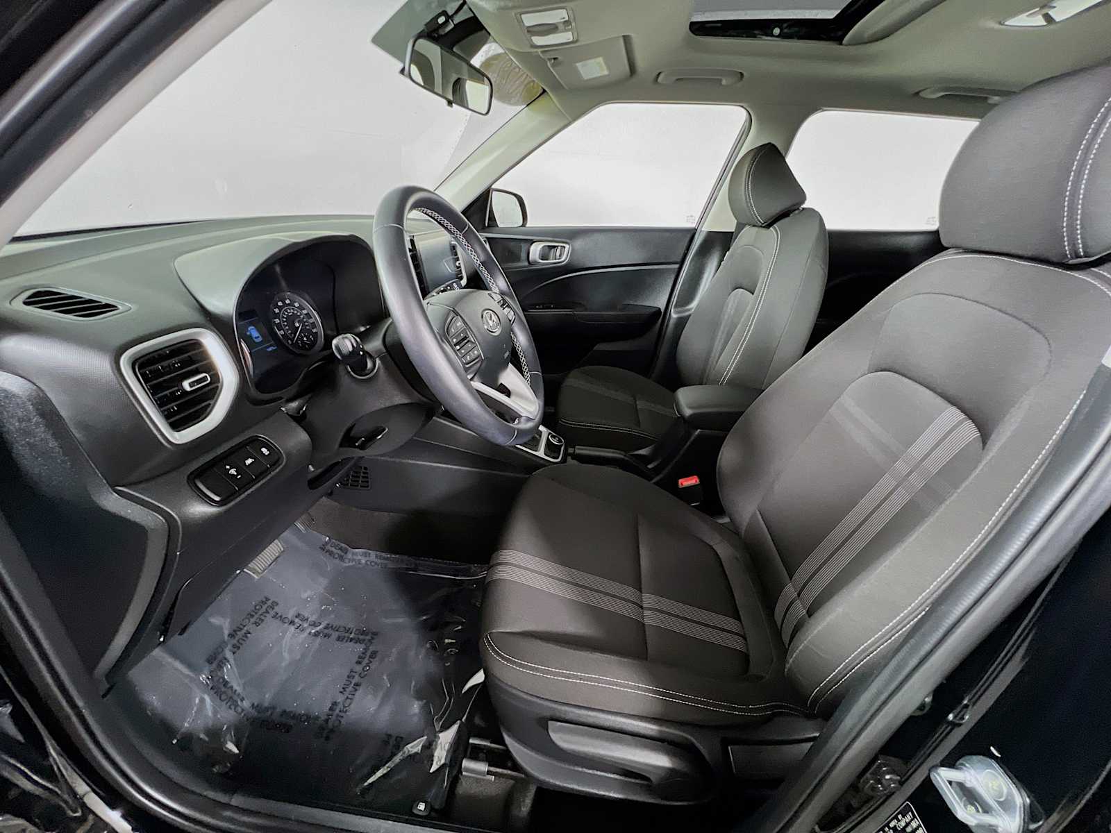 2022 Hyundai Venue SEL - Photo 20