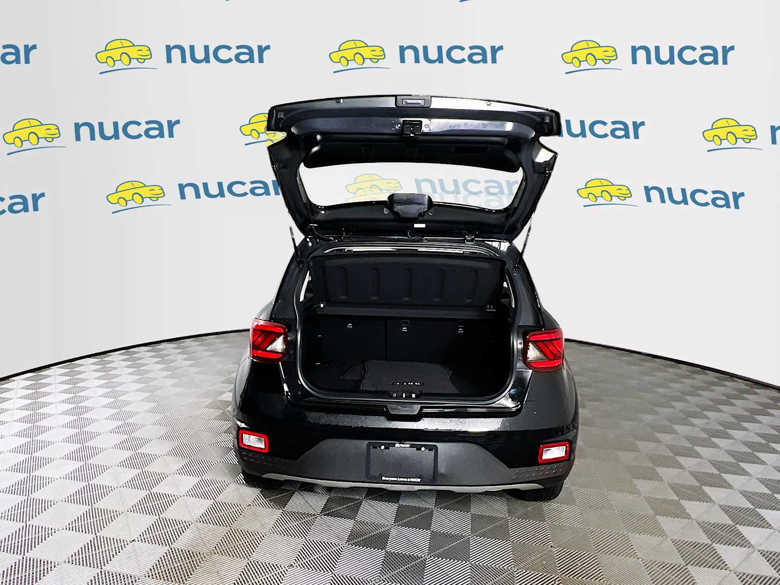 2022 Hyundai Venue SEL - Photo 25