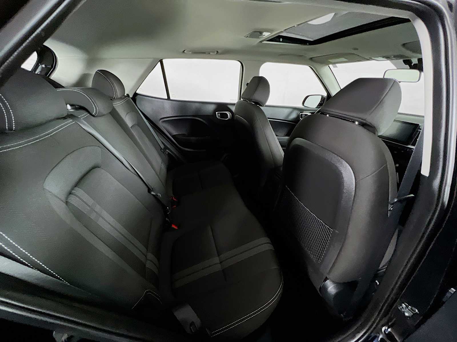 2022 Hyundai Venue SEL - Photo 26