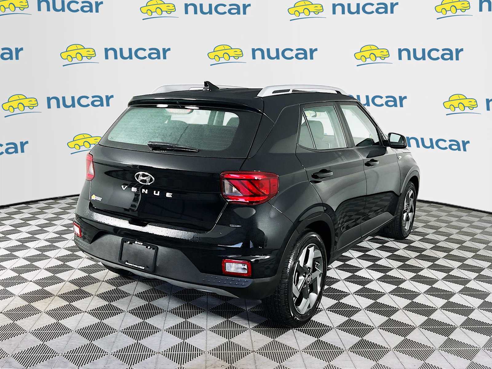 2022 Hyundai Venue SEL - Photo 7