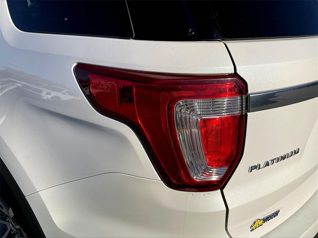 2017 Ford Explorer Platinum - Photo 33