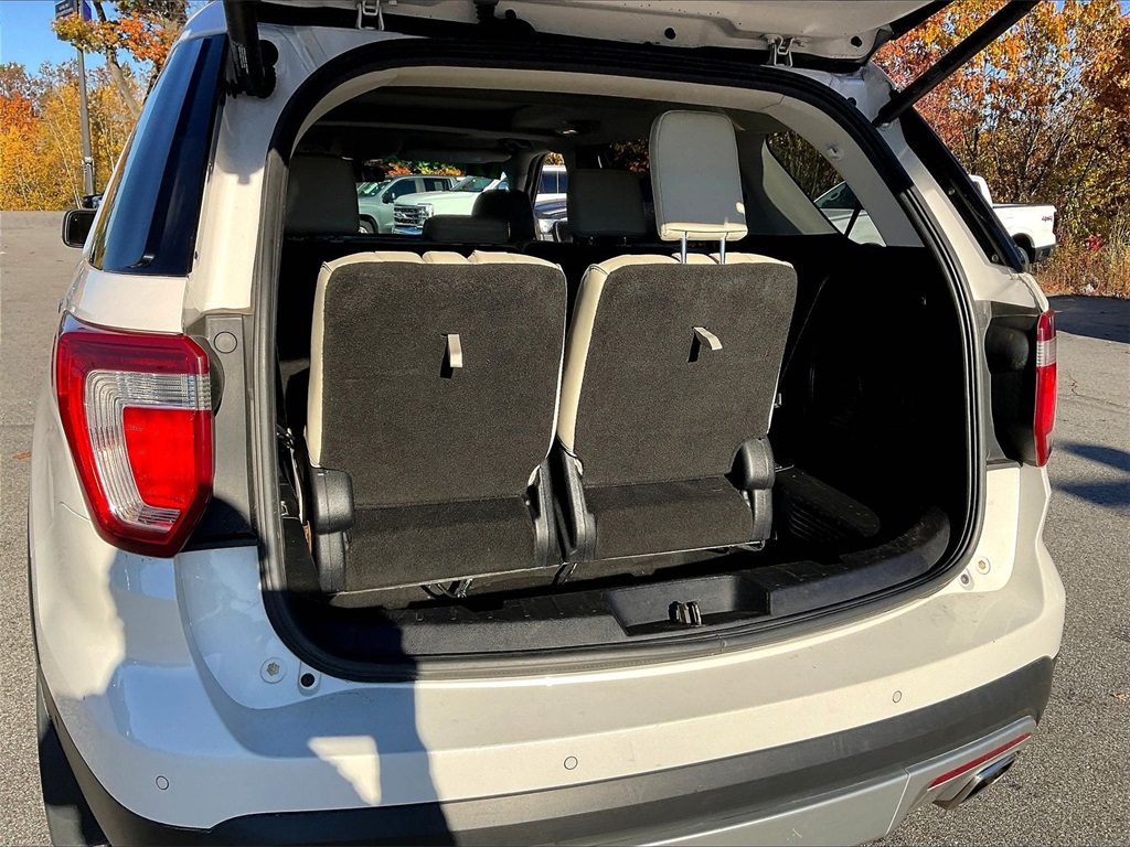 2017 Ford Explorer Platinum - Photo 37