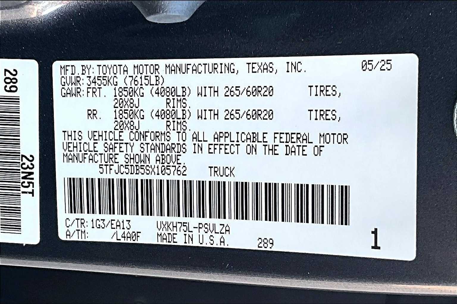 2025 Toyota Tundra Limited Hybrid - Photo 17