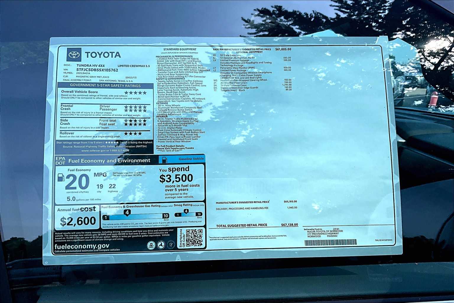 2025 Toyota Tundra Limited Hybrid - Photo 18