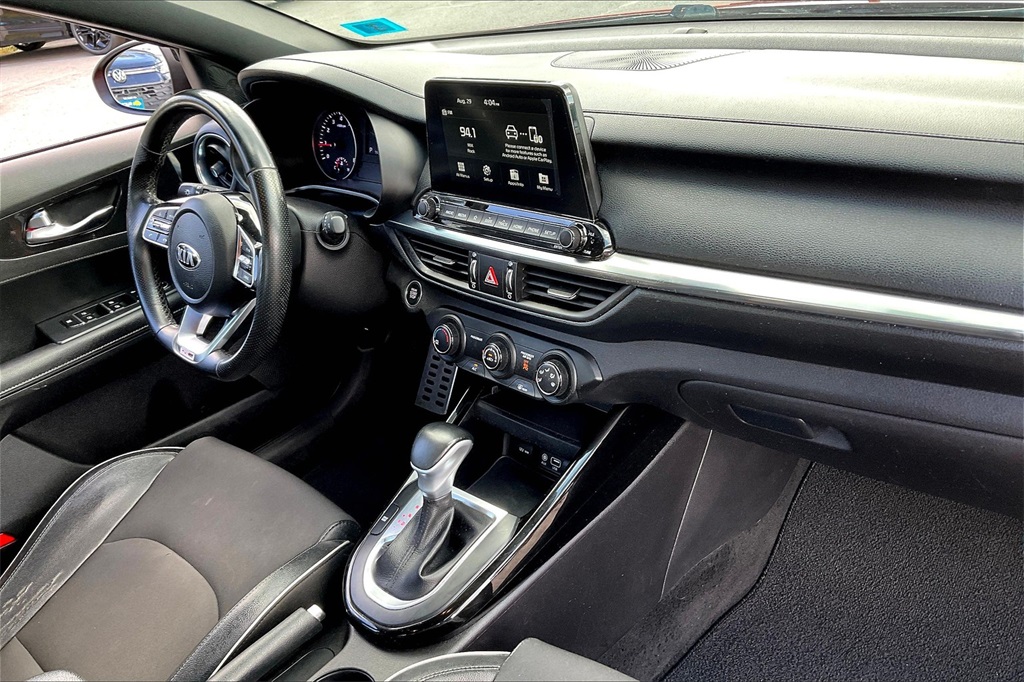 2021 Kia Forte GT-Line - Photo 13