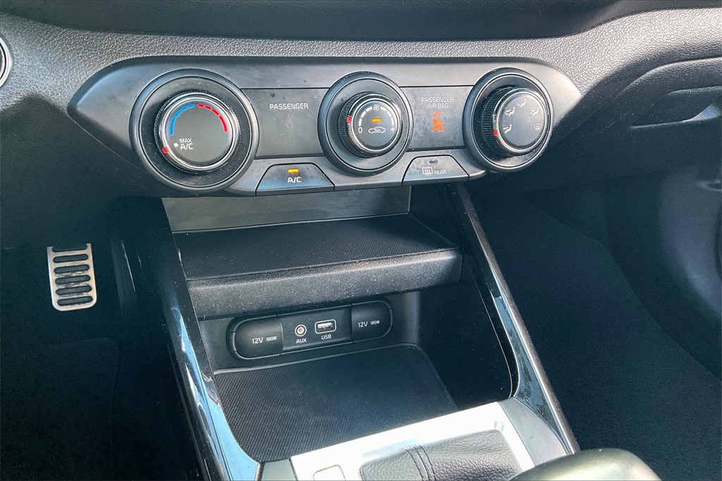 2021 Kia Forte GT-Line - Photo 24