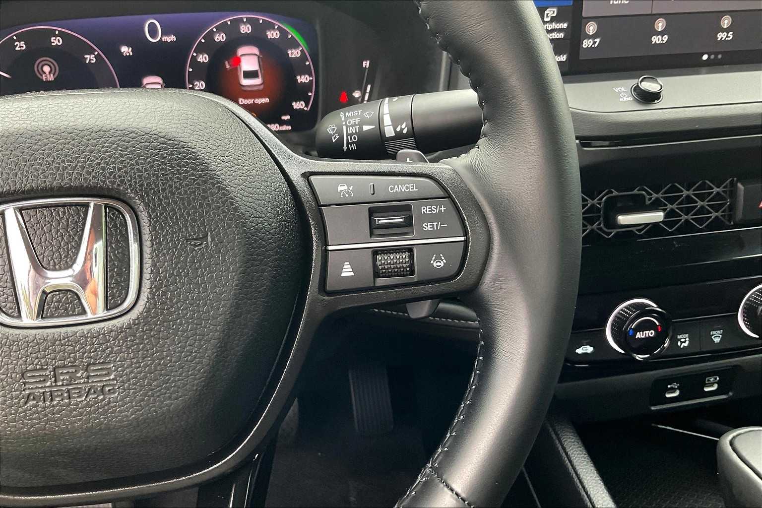 2023 Honda Accord Hybrid EX-L - Photo 24