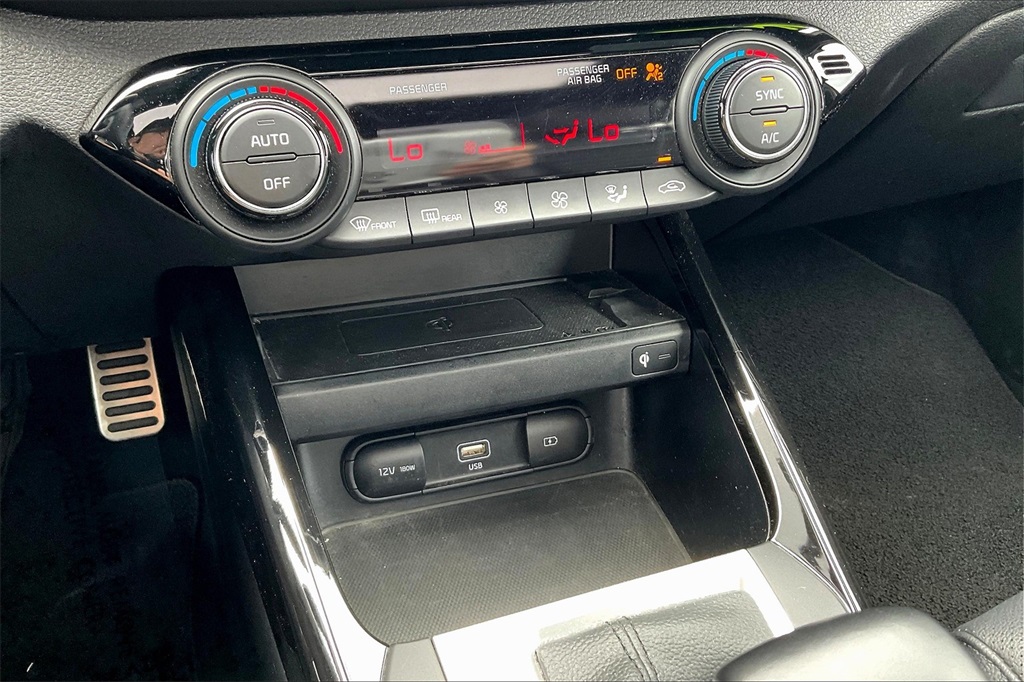 2024 Kia Forte GT-Line - Photo 25