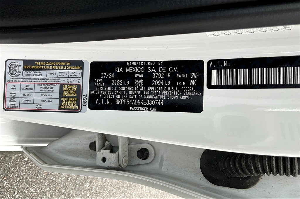 2024 Kia Forte GT-Line - Photo 33