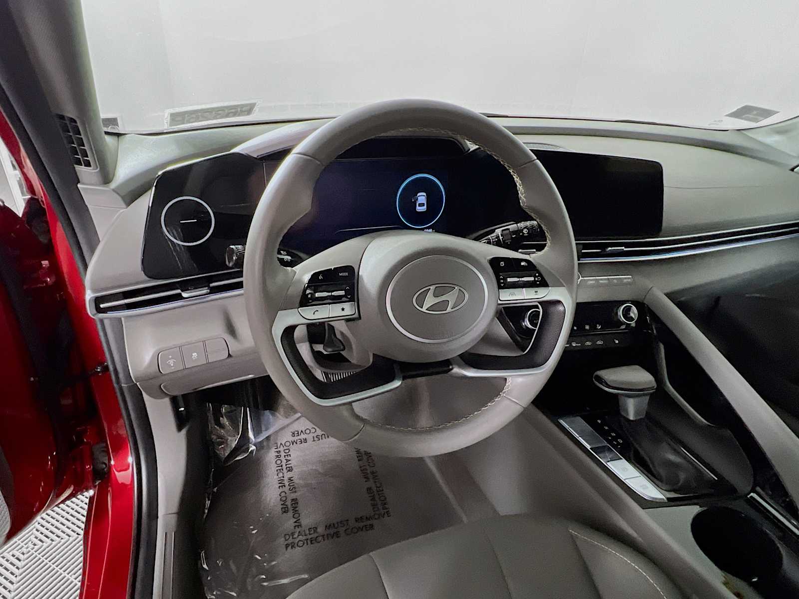 2024 Hyundai Elantra SEL - Photo 11