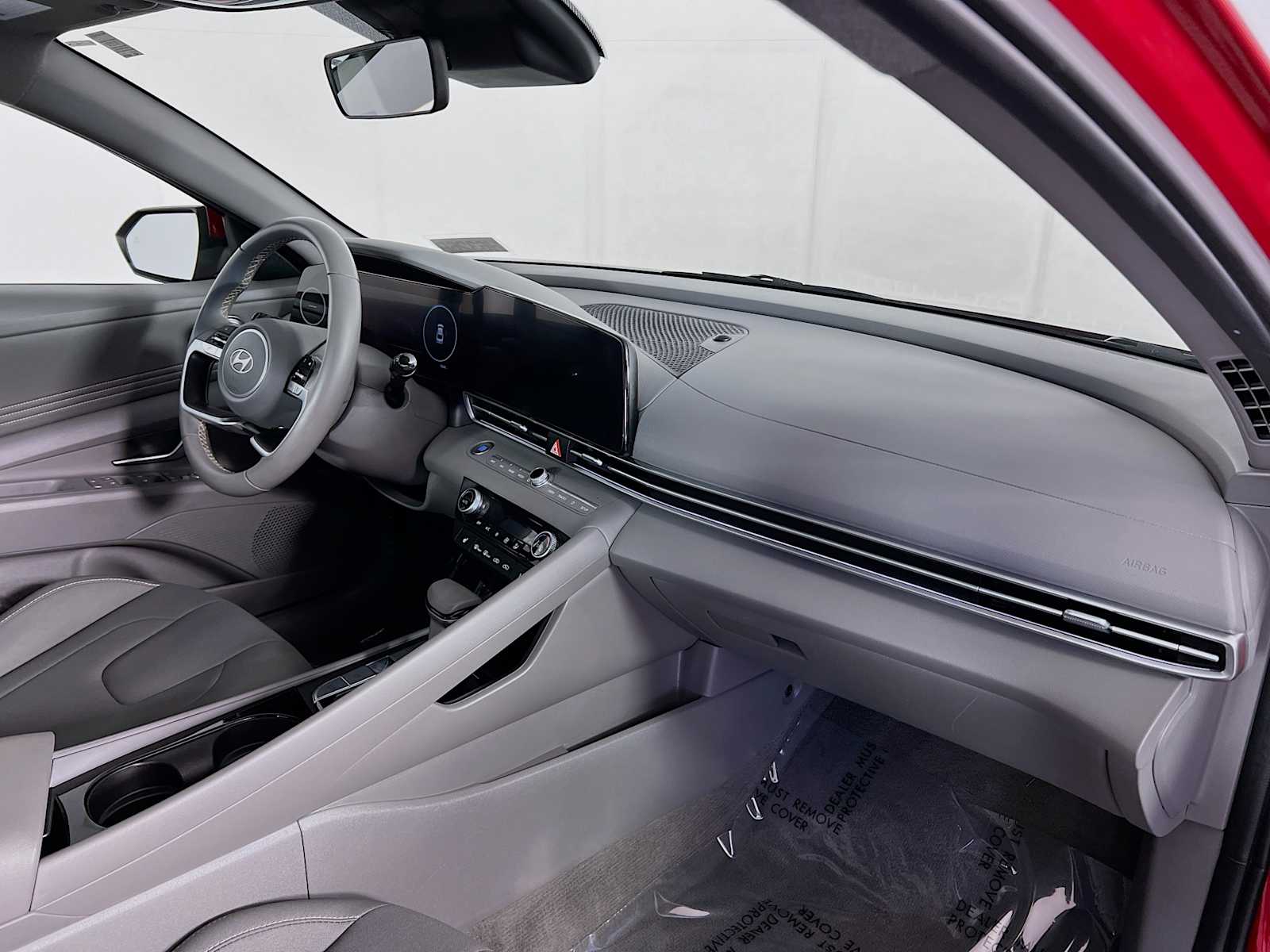 2024 Hyundai Elantra SEL - Photo 30