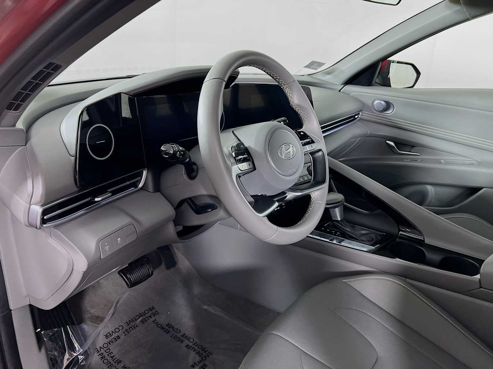 2024 Hyundai Elantra SEL - Photo 9