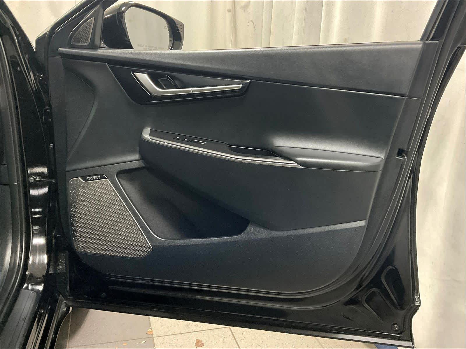 2023 Kia EV6 Wind - Photo 12