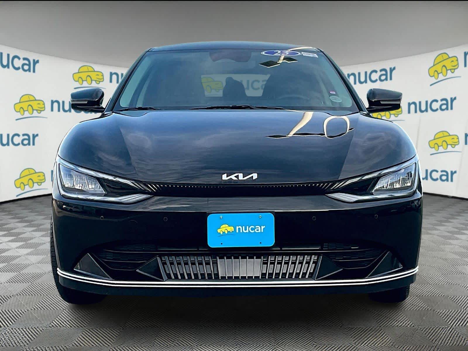 2023 Kia EV6 Wind - Photo 2