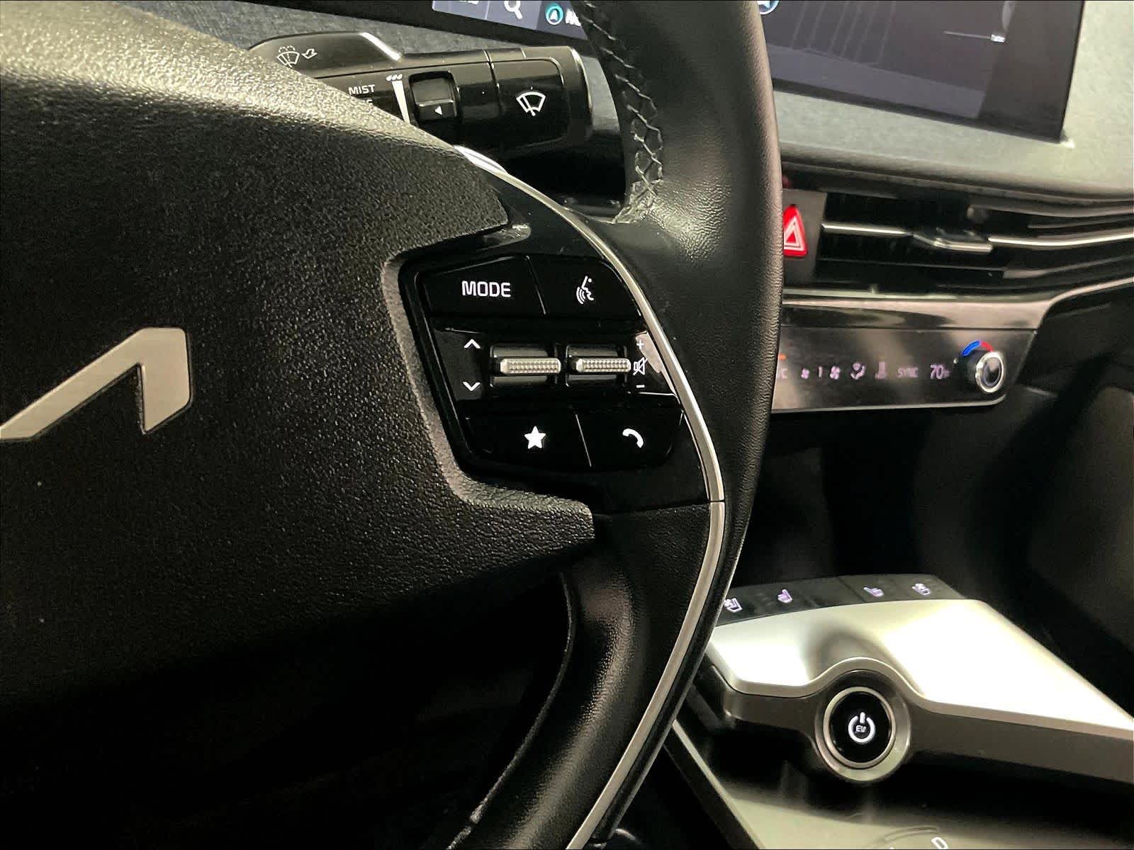 2023 Kia EV6 Wind - Photo 24