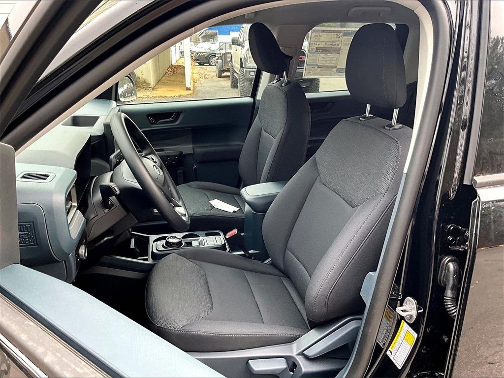 2025 Ford Maverick XL - Photo 10