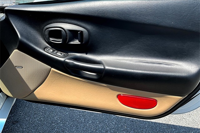 2004 Chevrolet Corvette Base - Photo 12