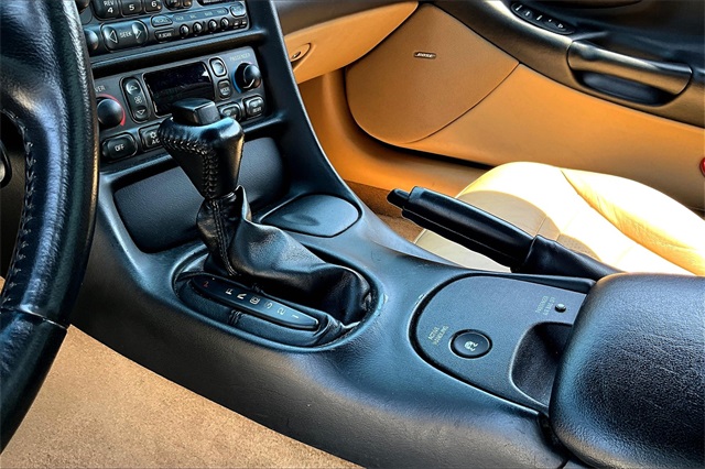 2004 Chevrolet Corvette Base - Photo 17