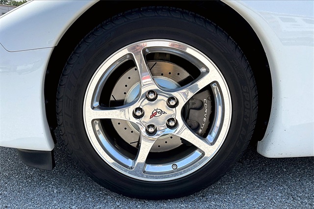 2004 Chevrolet Corvette Base - Photo 7