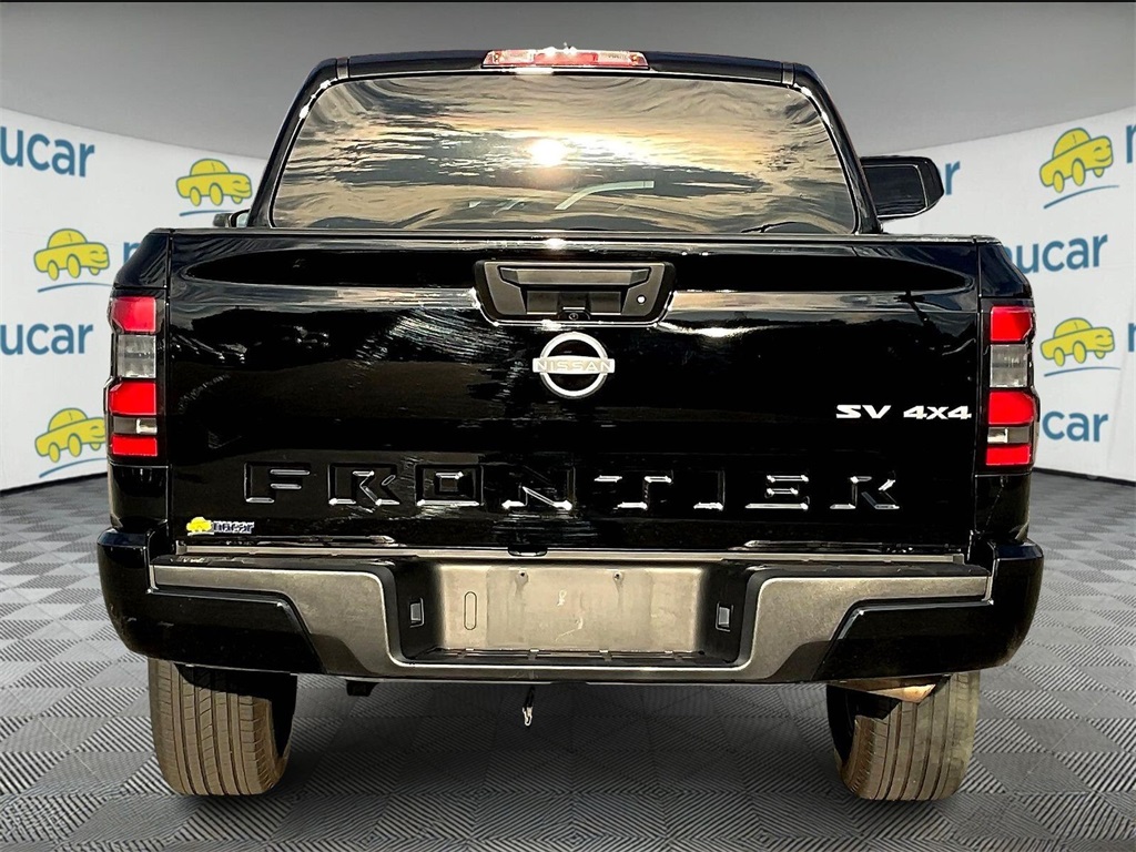 2023 Nissan Frontier SV - Photo 5