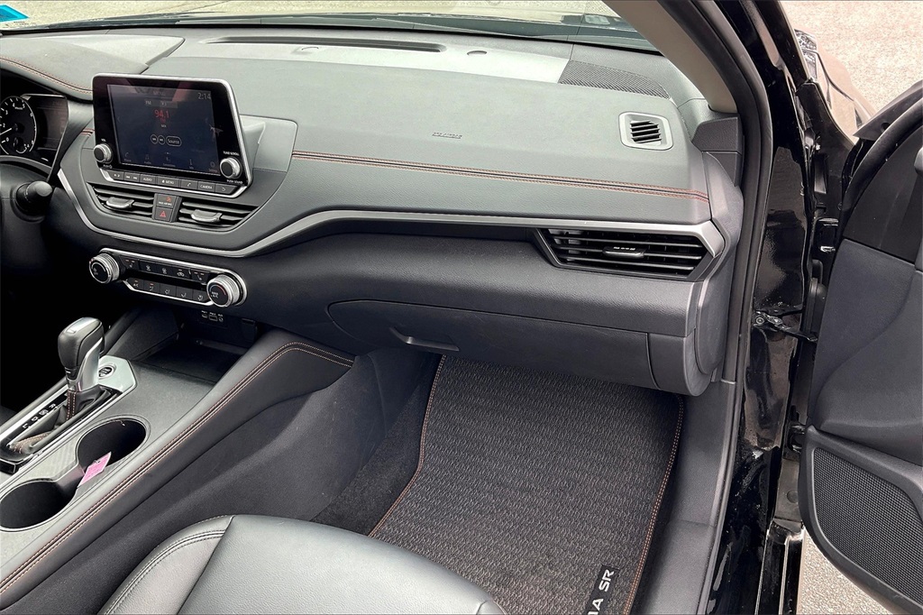2022 Nissan Altima 2.5 SR - Photo 12