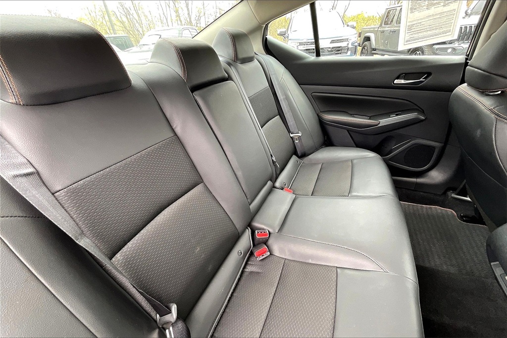 2022 Nissan Altima 2.5 SR - Photo 15