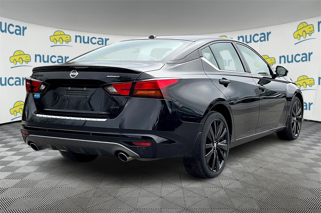 2022 Nissan Altima 2.5 SR - Photo 6