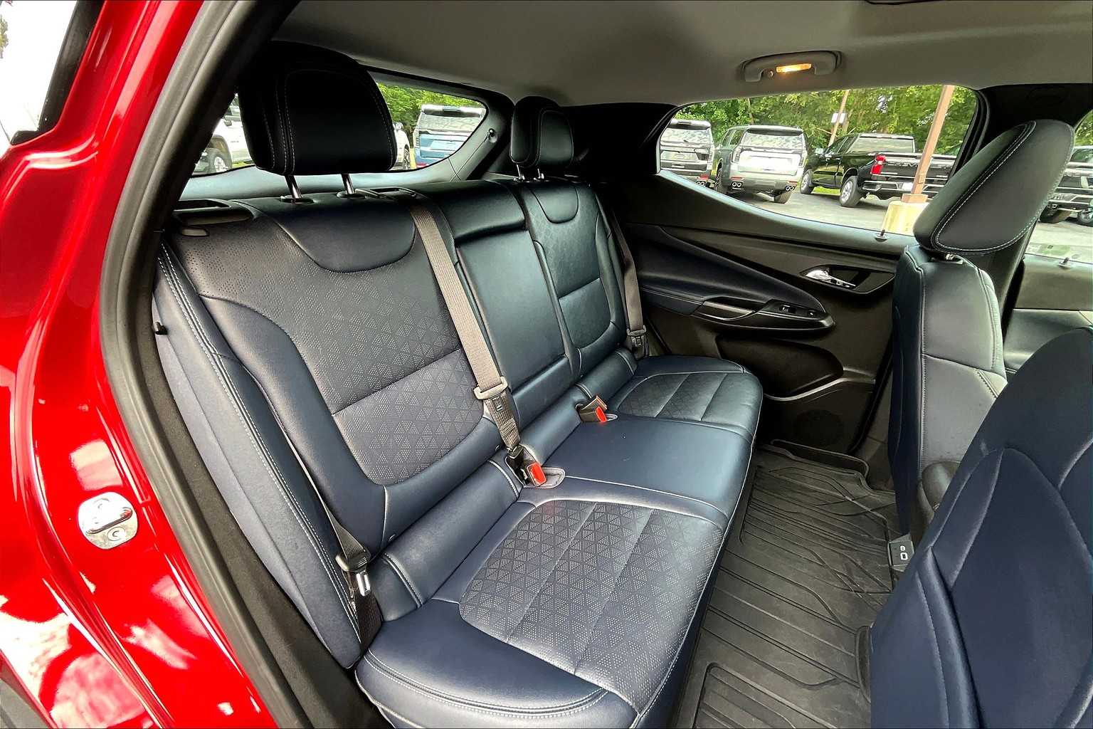 2023 Chevrolet Bolt EUV Premier - Photo 15