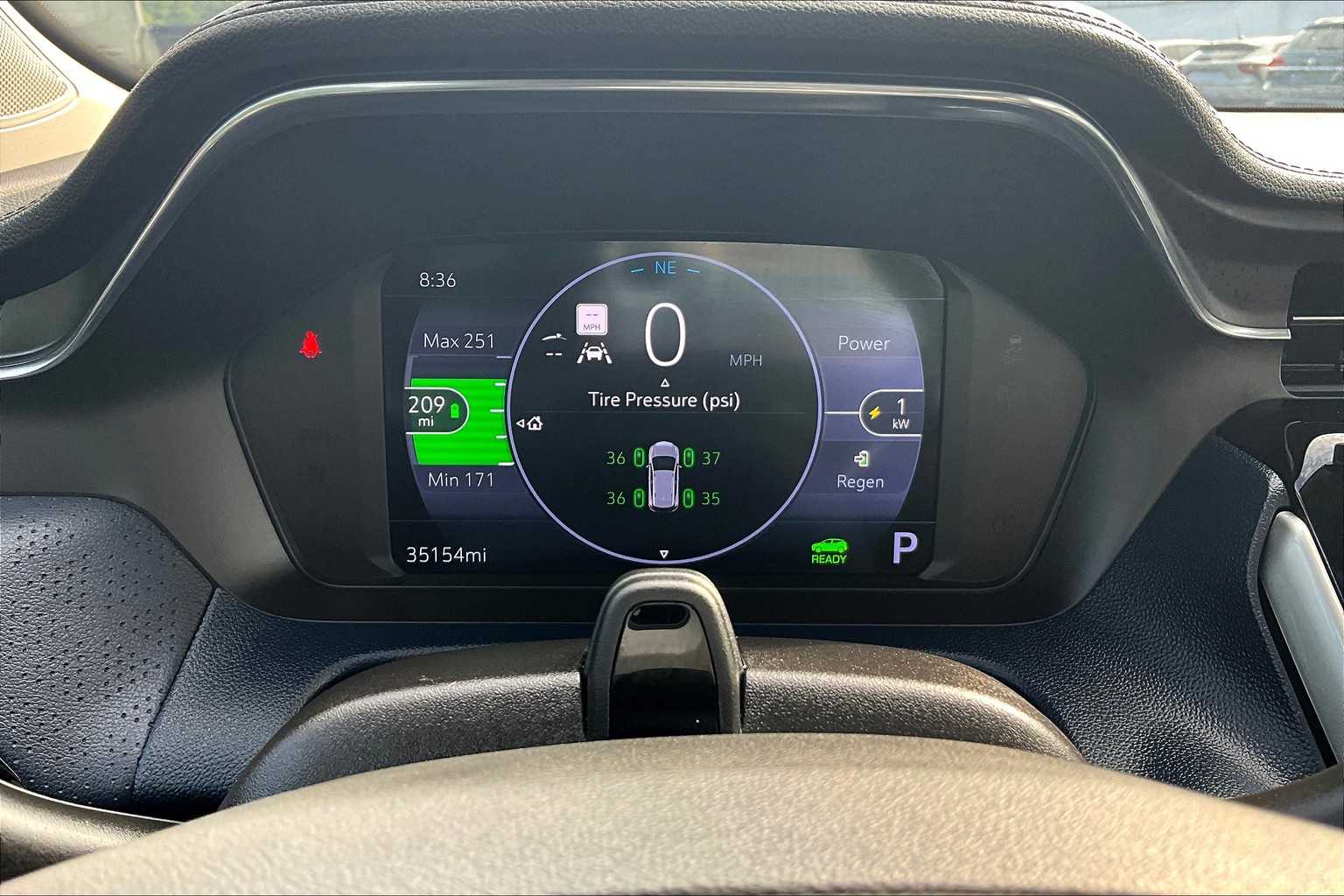 2023 Chevrolet Bolt EUV Premier - Photo 25